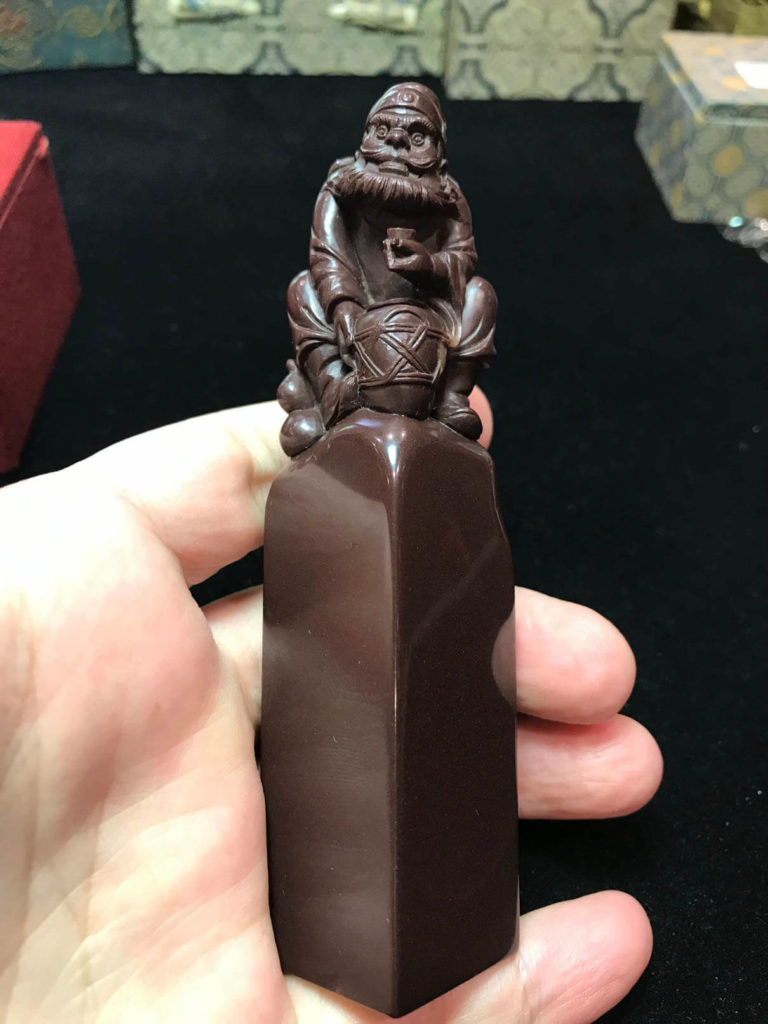 金沙月尾石